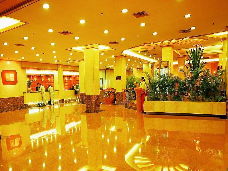 Golden City Hotel Foshan Exterior photo